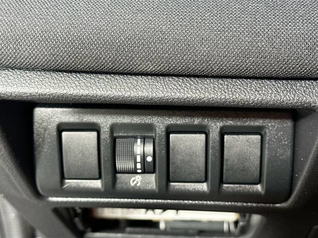 Used 2022 Subaru Outback Premium AWD/4WD image 19