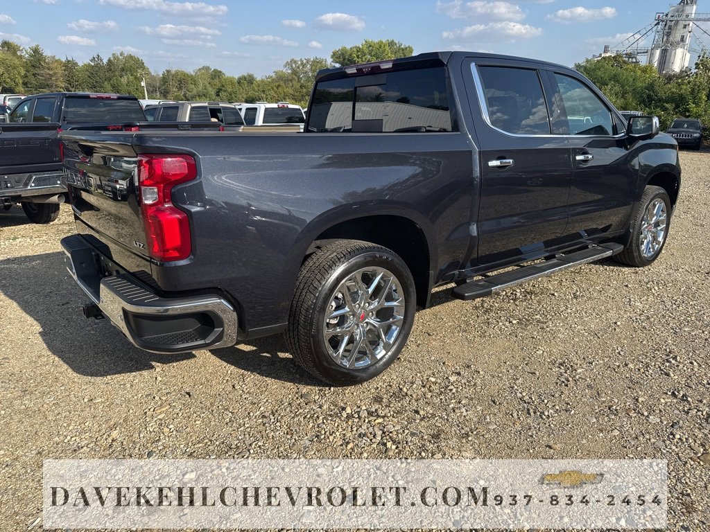 Used 2023 Chevrolet Silverado 1500 LTZ w/ LTZ Premium Package image 3