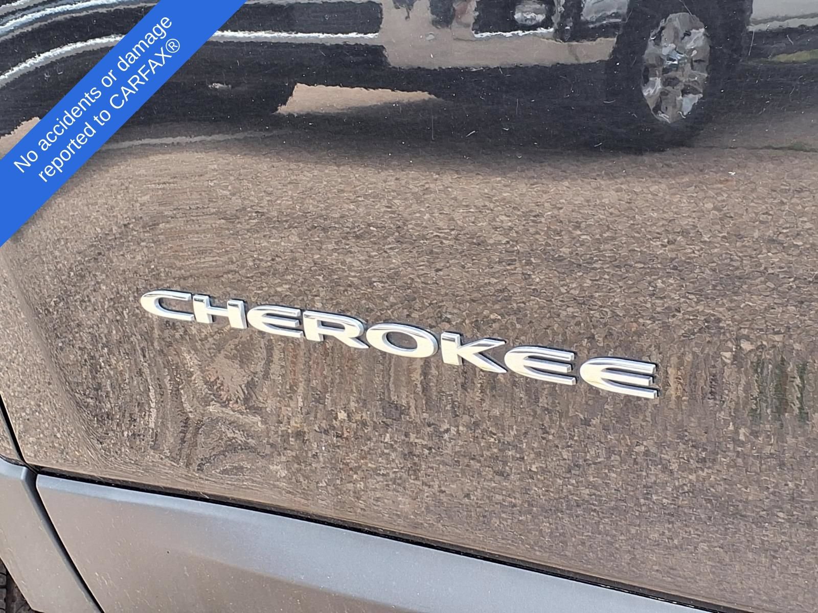 Used 2022 Jeep Cherokee Latitude Lux AWD/4WD image 10