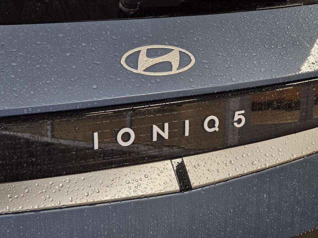 New 2026 Hyundai Ioniq 5 SEL image 14