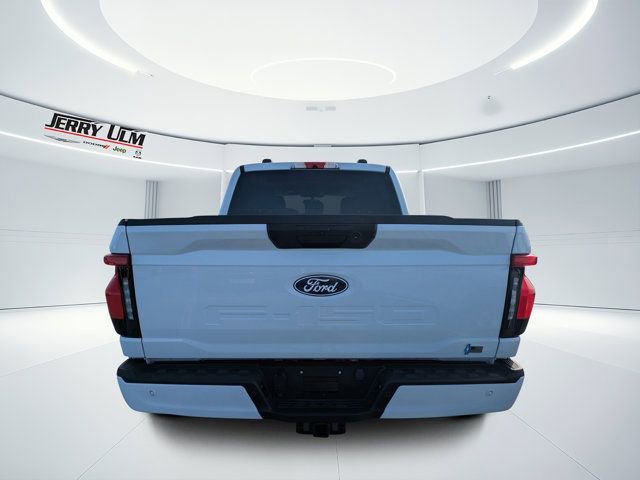 Used 2025 Ford F150 Lightning Flash image 4