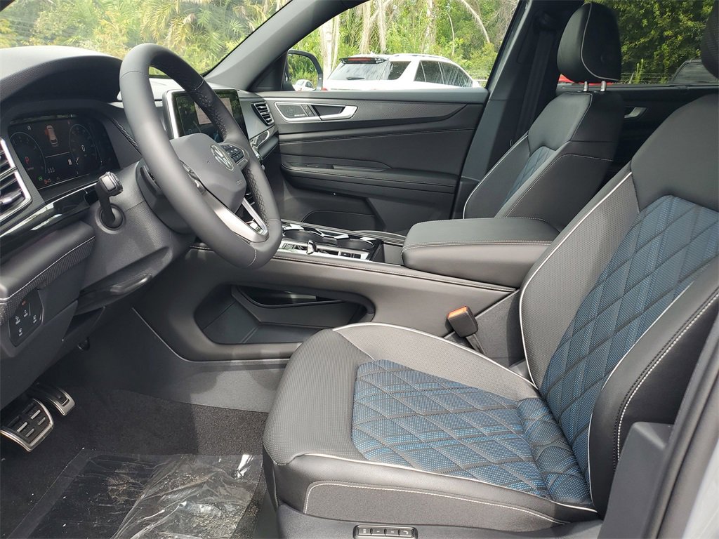 New 2026 Volkswagen Atlas Cross Sport SEL Premium R-Line image 21