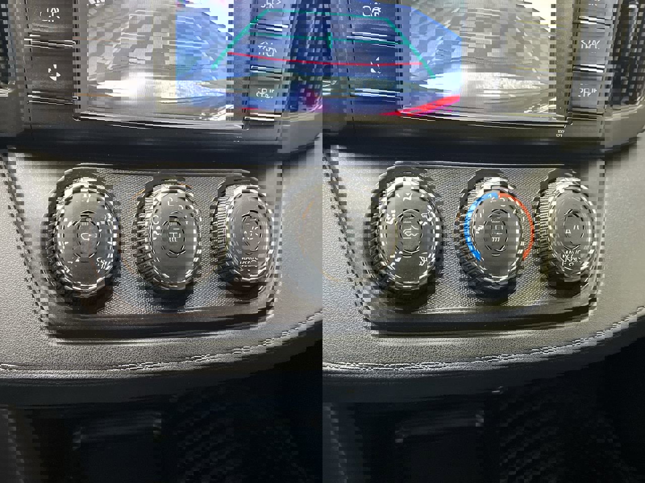 Used 2017 Toyota RAV4 LE w/ Carpet Mat Package image 16