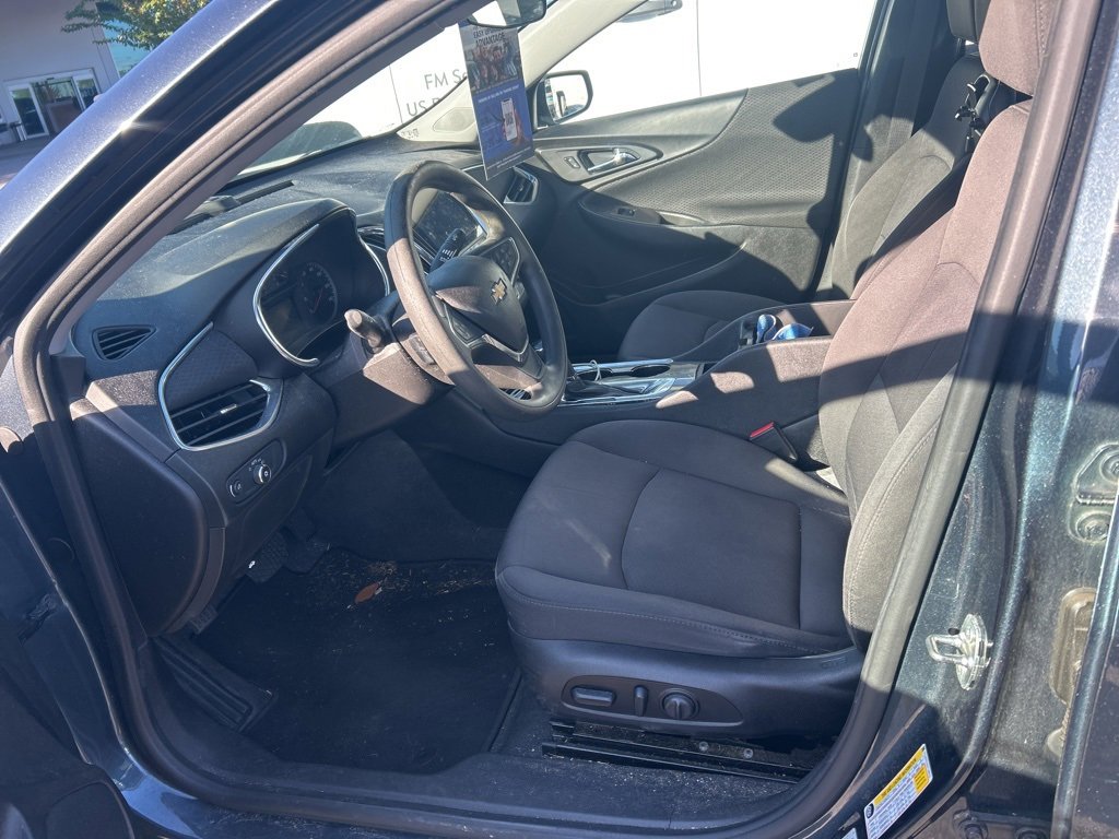 Used 2019 Chevrolet Malibu LT image 4