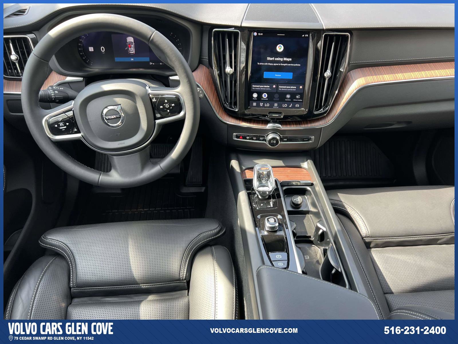 Used 2024 Volvo XC60 B5 Ultimate w/ Protection Package Premier image 12