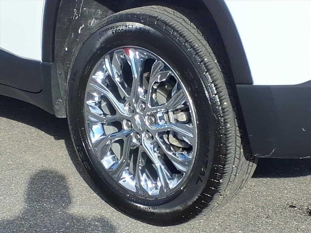 Used 2022 Chevrolet Traverse LT image 9