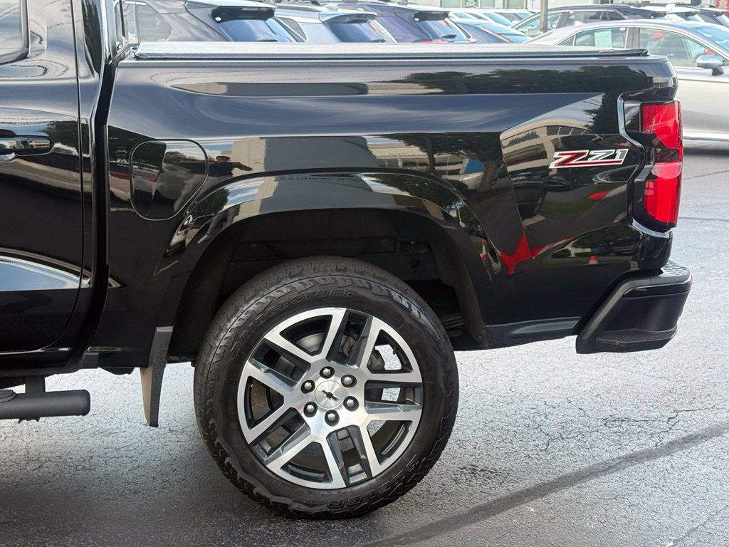 Used 2023 Chevrolet Colorado Z71 w/ Z71 Convenience Package 2 AWD/4WD image 4
