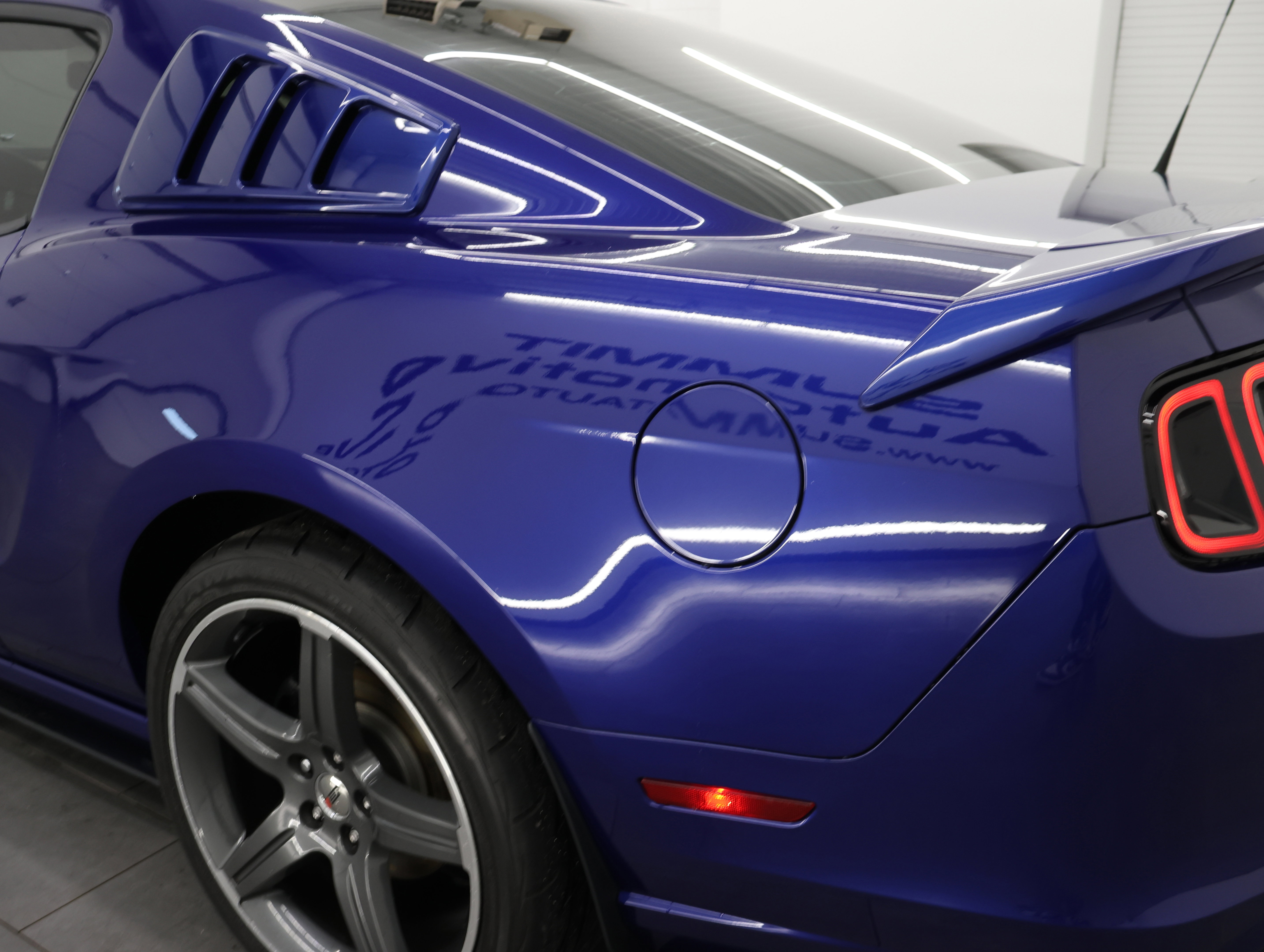 Used 2014 Ford Mustang GT w/ Equipment Group 301A image 31