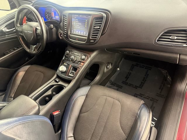 Used 2015 Chrysler 200 S w/ Navigation & Sound Group I FWD image 19