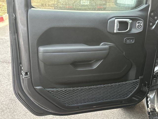 New 2026 Jeep Gladiator Sport image 11