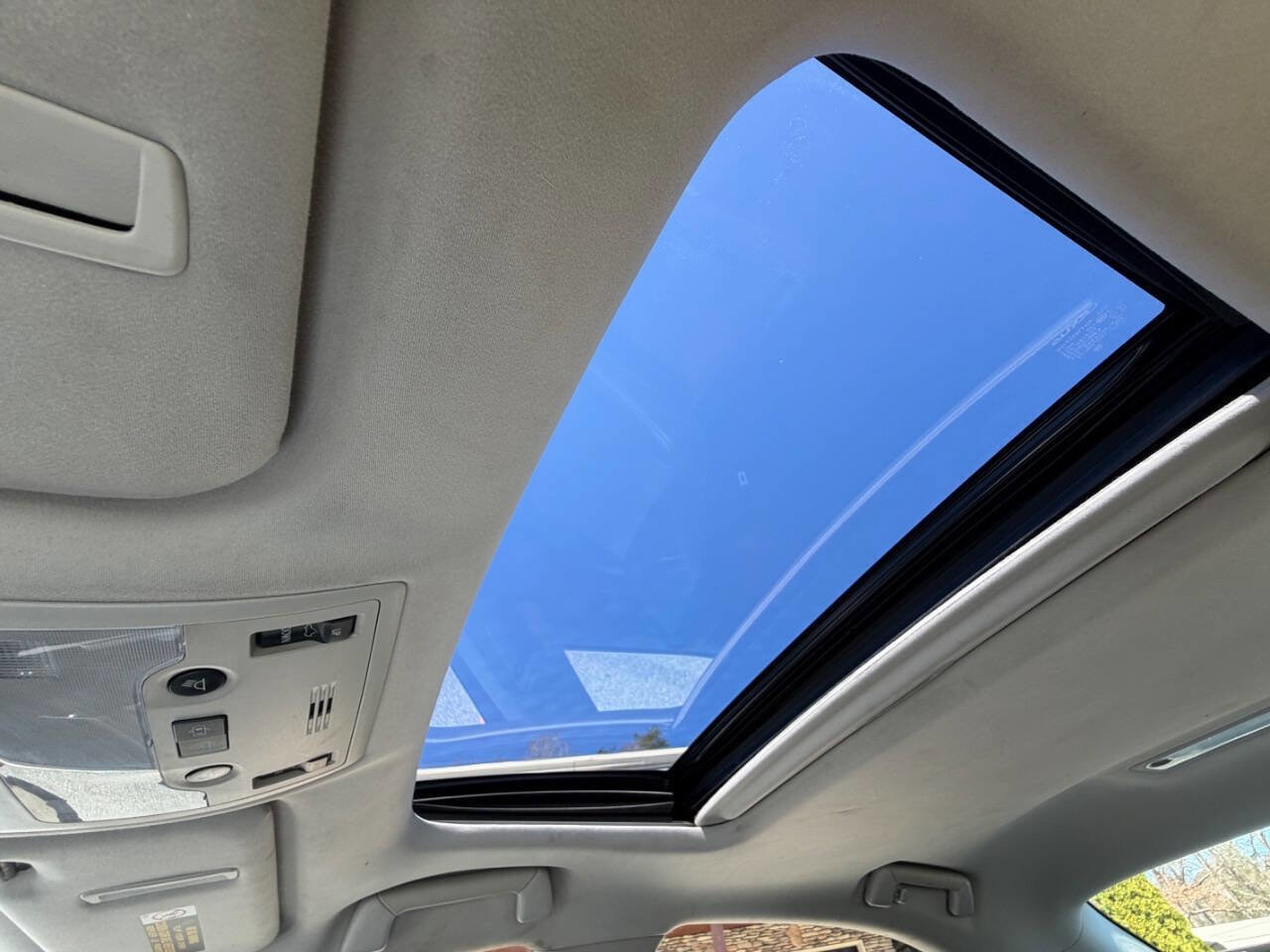 Used 2016 Lexus IS 300 AWD w/ Navigation System Package image 19