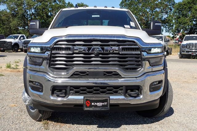 New 2025 RAM 5500 Tradesman AWD/4WD image 3