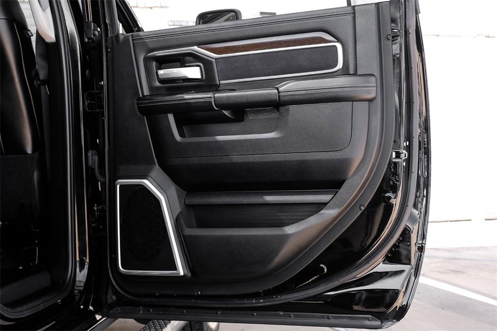 Used 2024 RAM 3500 Laramie w/ Bed Utility Group image 54