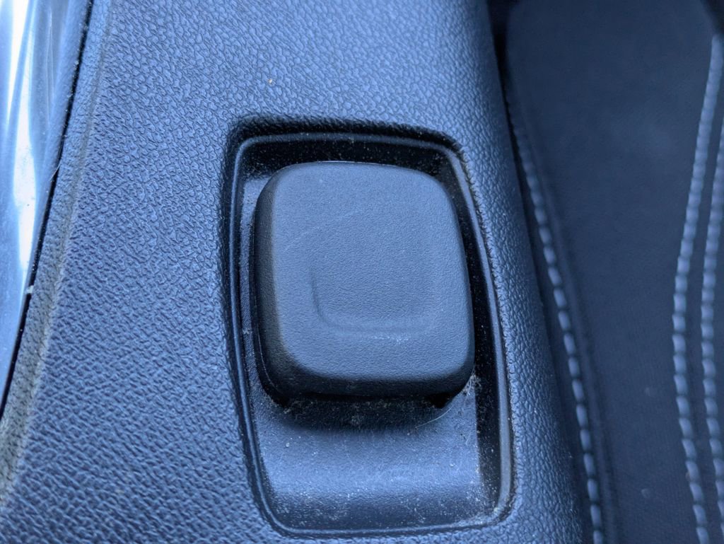 Used 2019 Chevrolet Camaro SS image 20