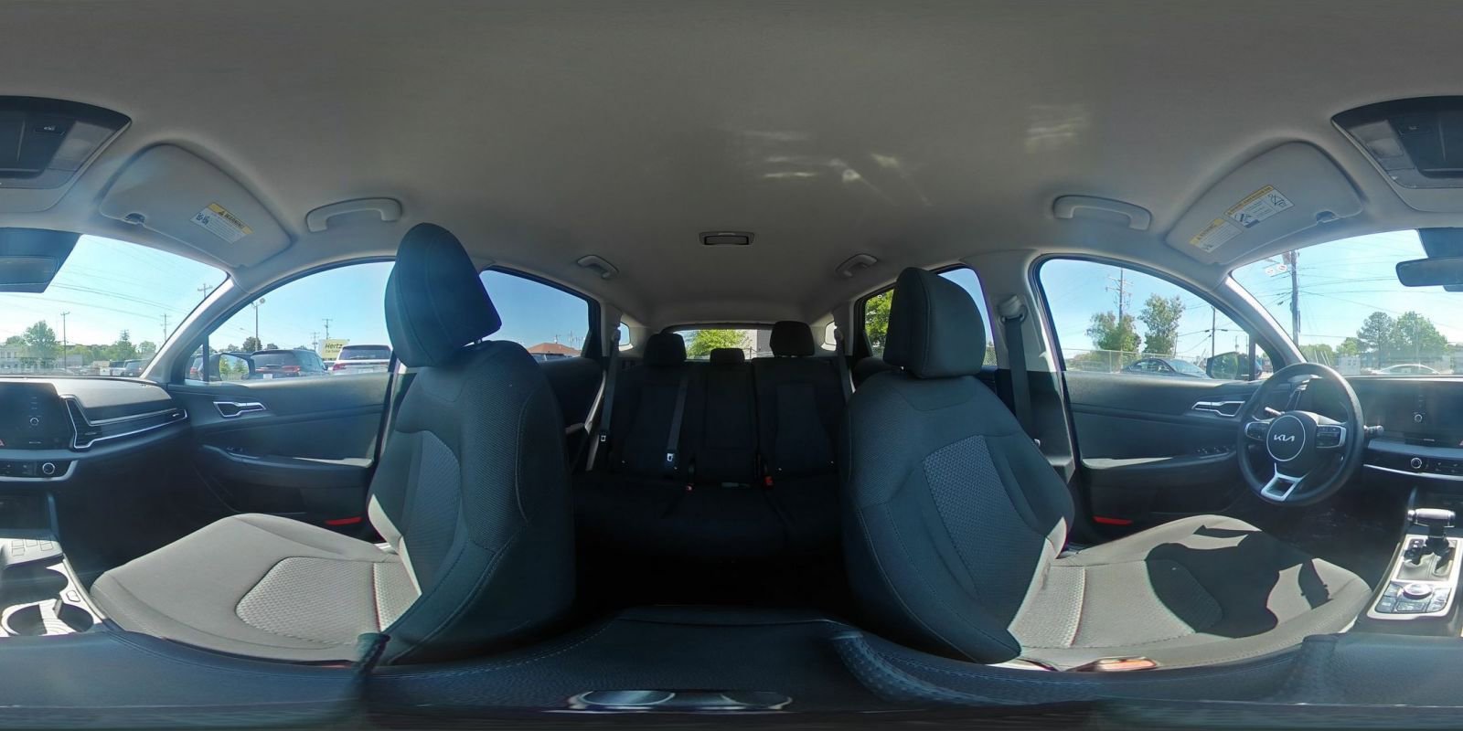Used 2025 Kia Sportage LX FWD image 41