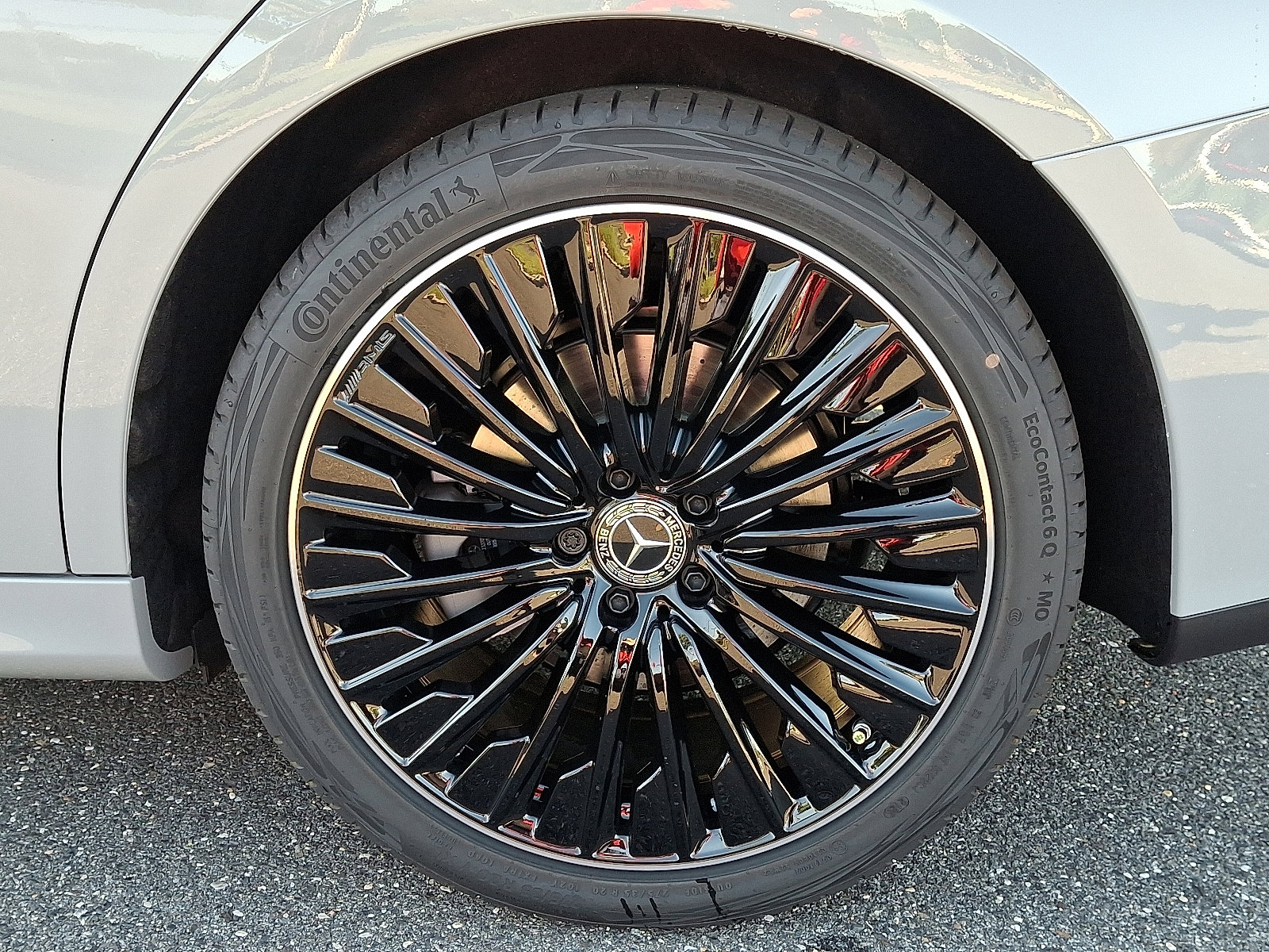 New 2026 Mercedes-Benz E 350 4MATIC Sedan image 5