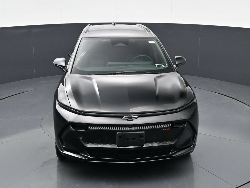 Used 2024 Chevrolet Equinox EV RS FWD image 32