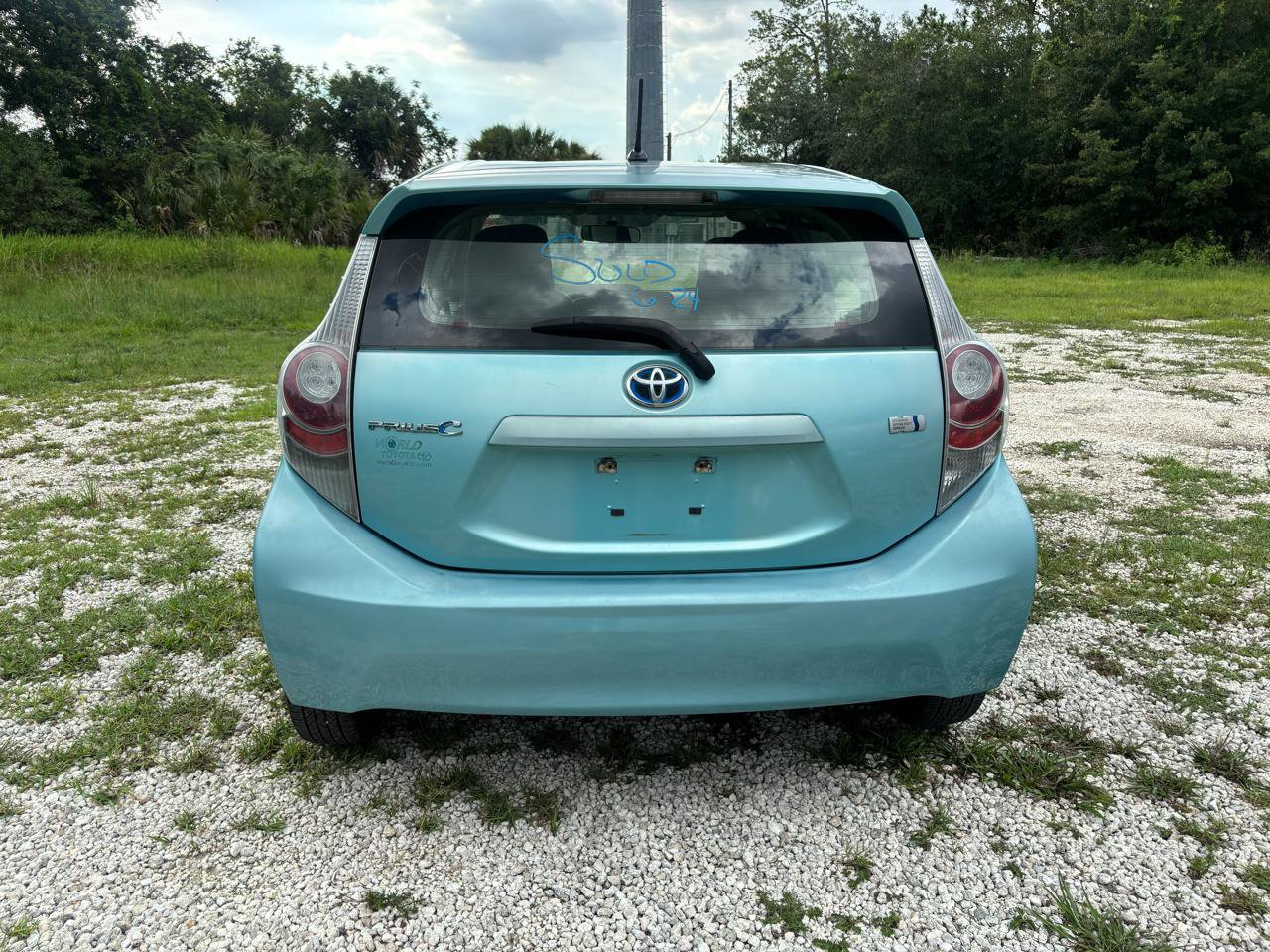Used 2012 Toyota Prius C One FWD image 4