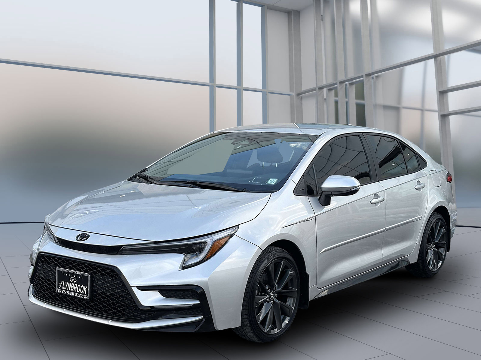 Used 2026 Toyota Corolla SE image 3