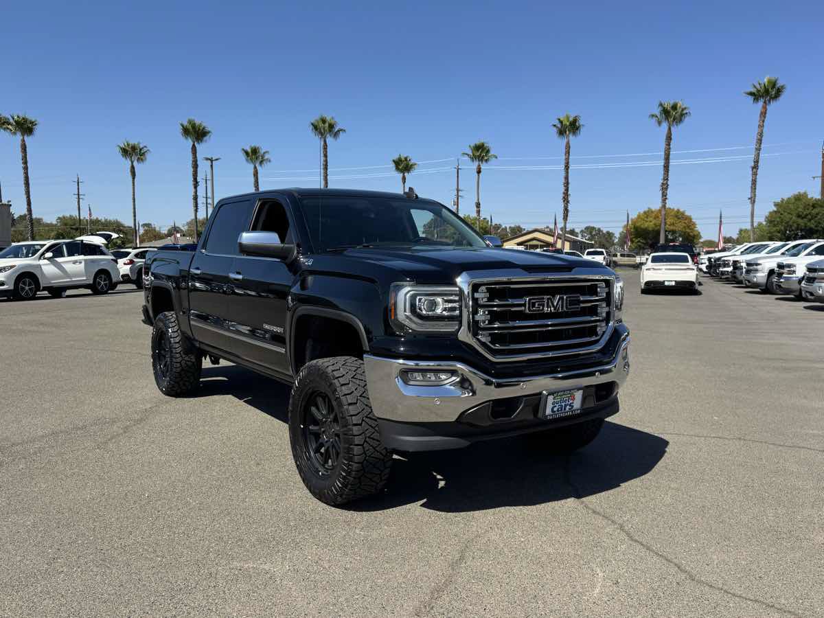 Used 2018 GMC Sierra 1500 SLT AWD/4WD image 3