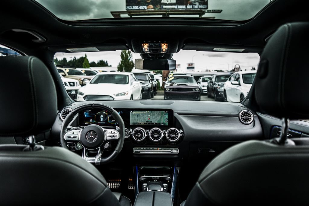 Used 2022 Mercedes-Benz GLA 35 AMG 4MATIC image 26