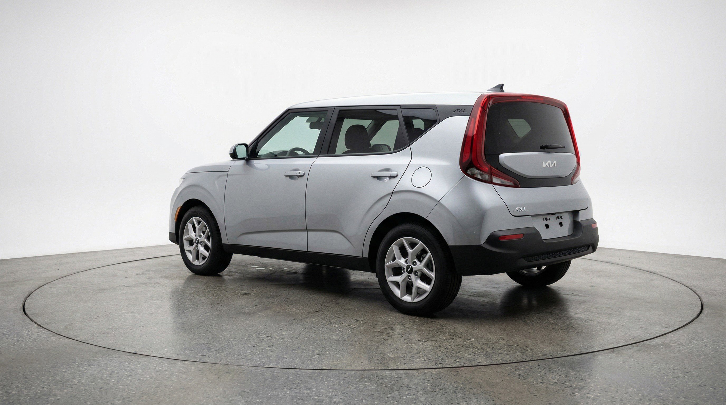 Used 2025 Kia Soul LX w/ LX Technology Package image 6