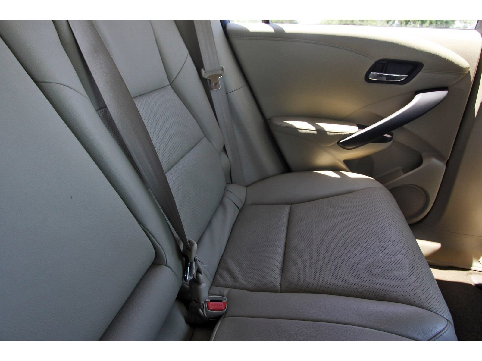 Used 2016 Acura RDX FWD w/ Technology Package image 15