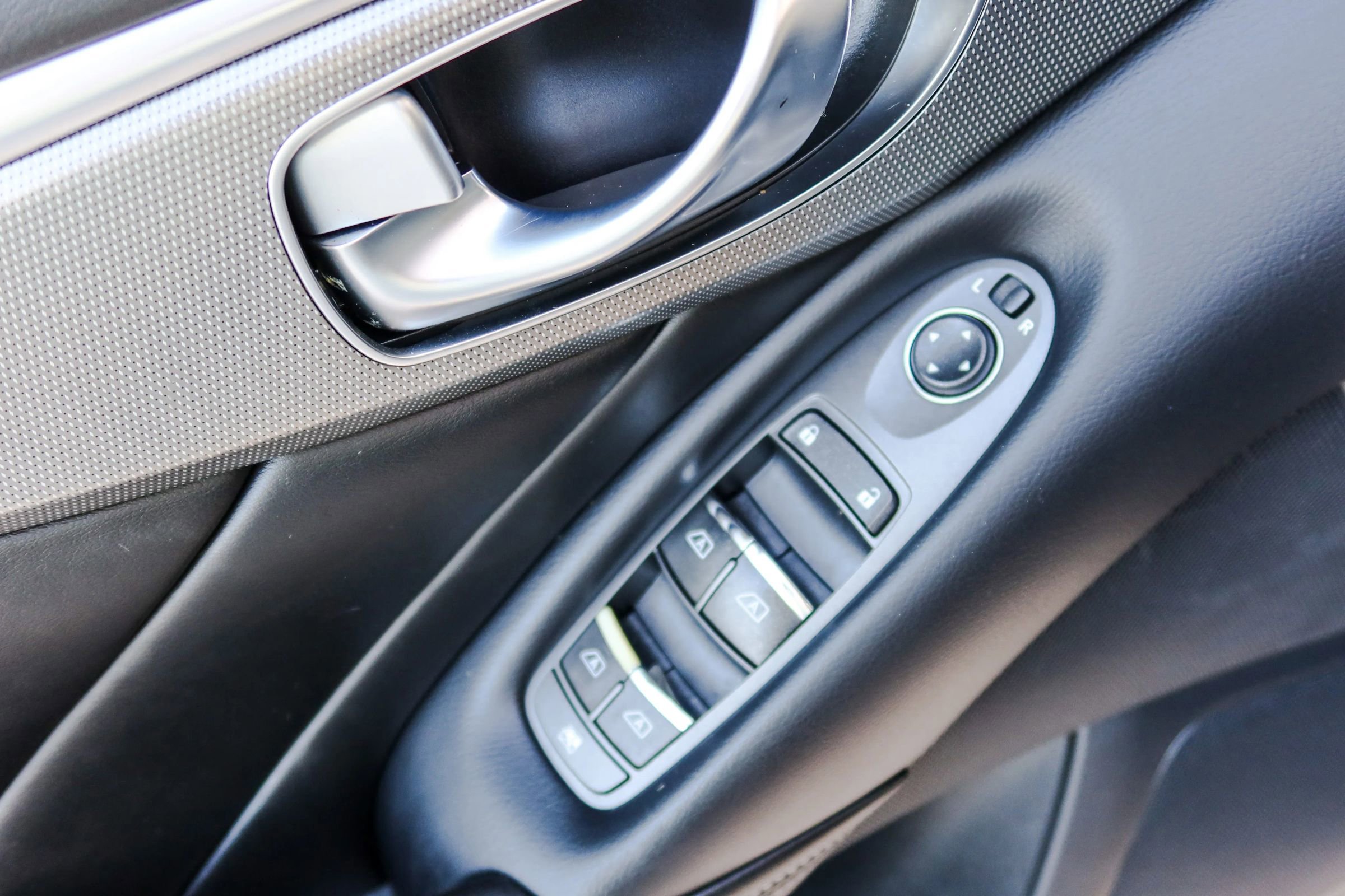 Used 2018 INFINITI Q50 Sport AWD/4WD image 10