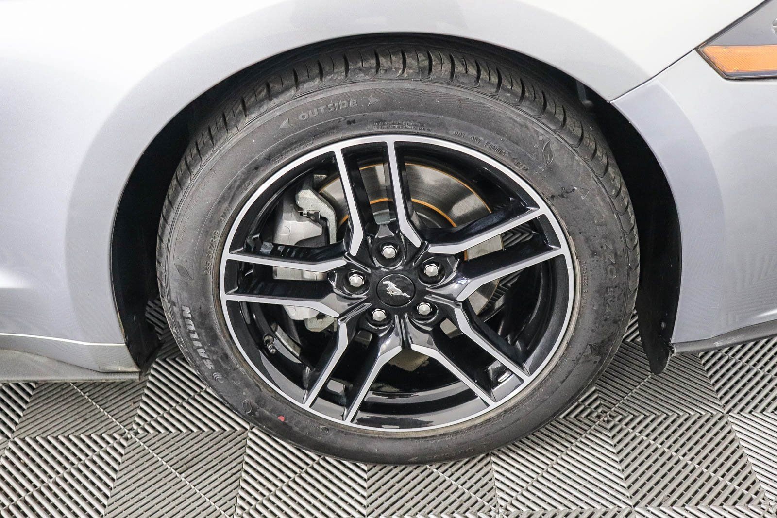 Used 2022 Ford Mustang Premium image 11