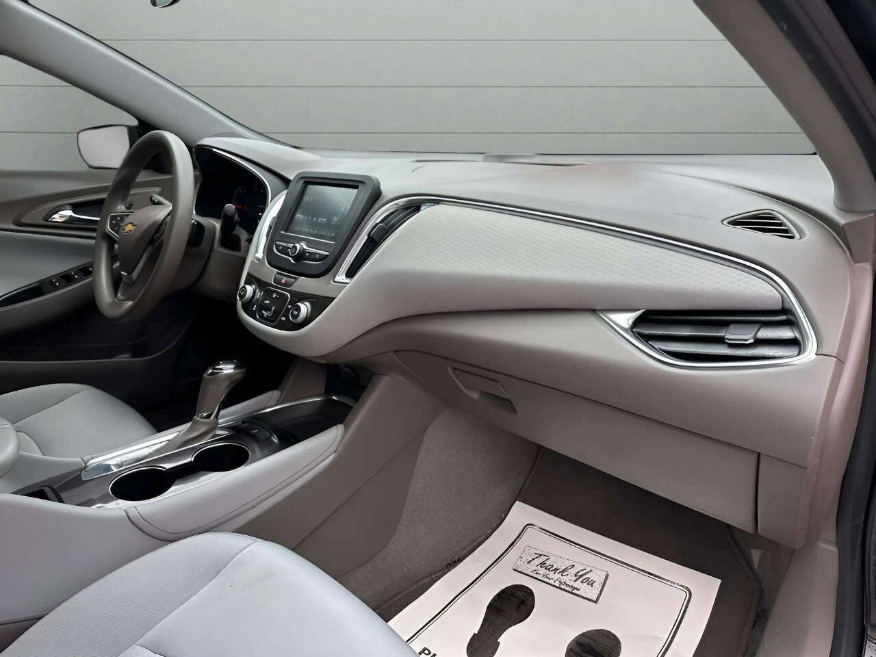 Used 2017 Chevrolet Malibu LT w/ LPO, Convenience Package 2 image 15