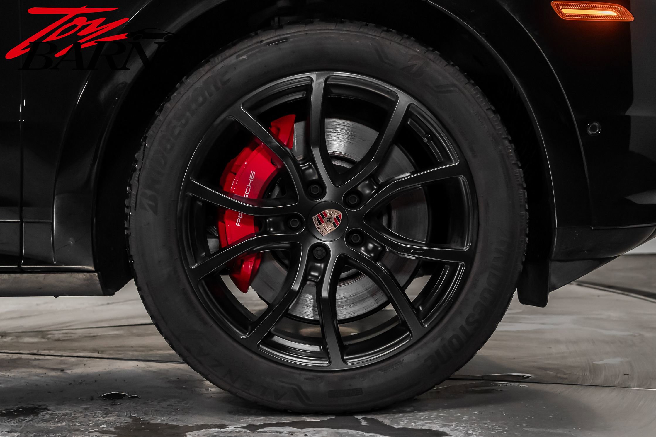 Used 2025 Porsche Cayenne GTS image 16