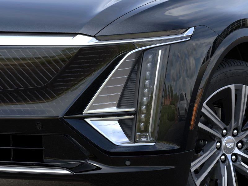 New 2025 Cadillac Lyriq Luxury image 10