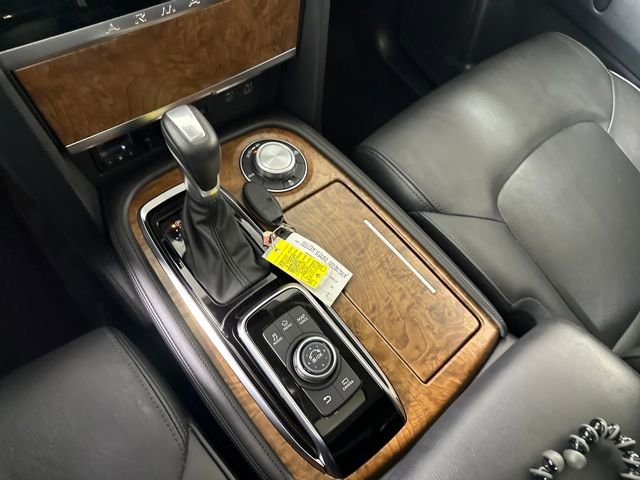 Used 2024 Nissan Armada SL w/ Captain's Chairs Package image 20
