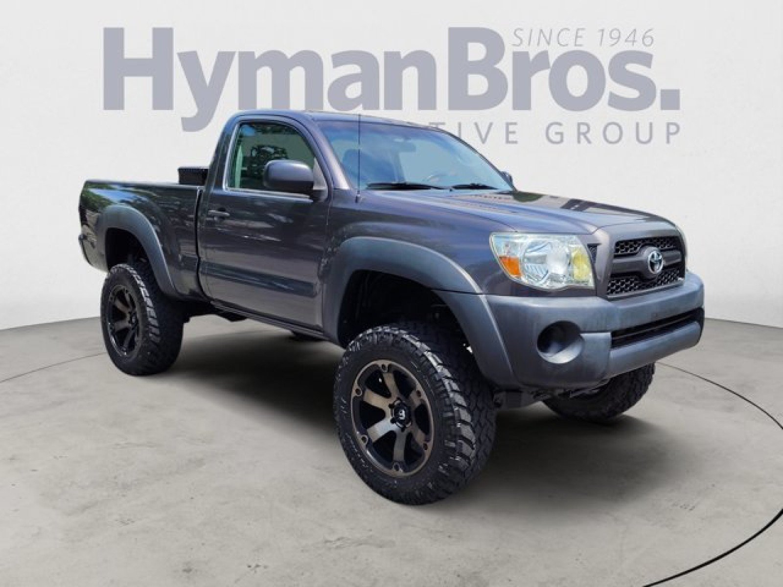 Used 2011 Toyota Tacoma 4x4 Regular Cab image 1
