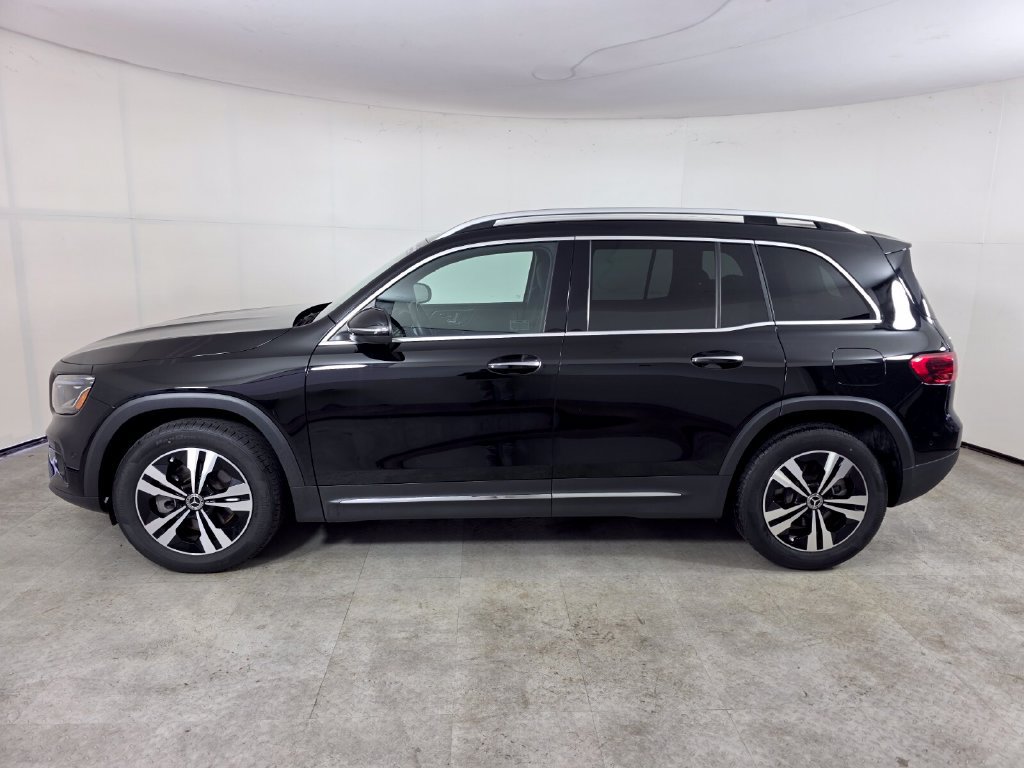 Certified 2025 Mercedes-Benz GLB 250 image 7