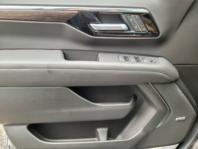 New 2025 Chevrolet Tahoe Premier w/ Sun And Tow Package image 22