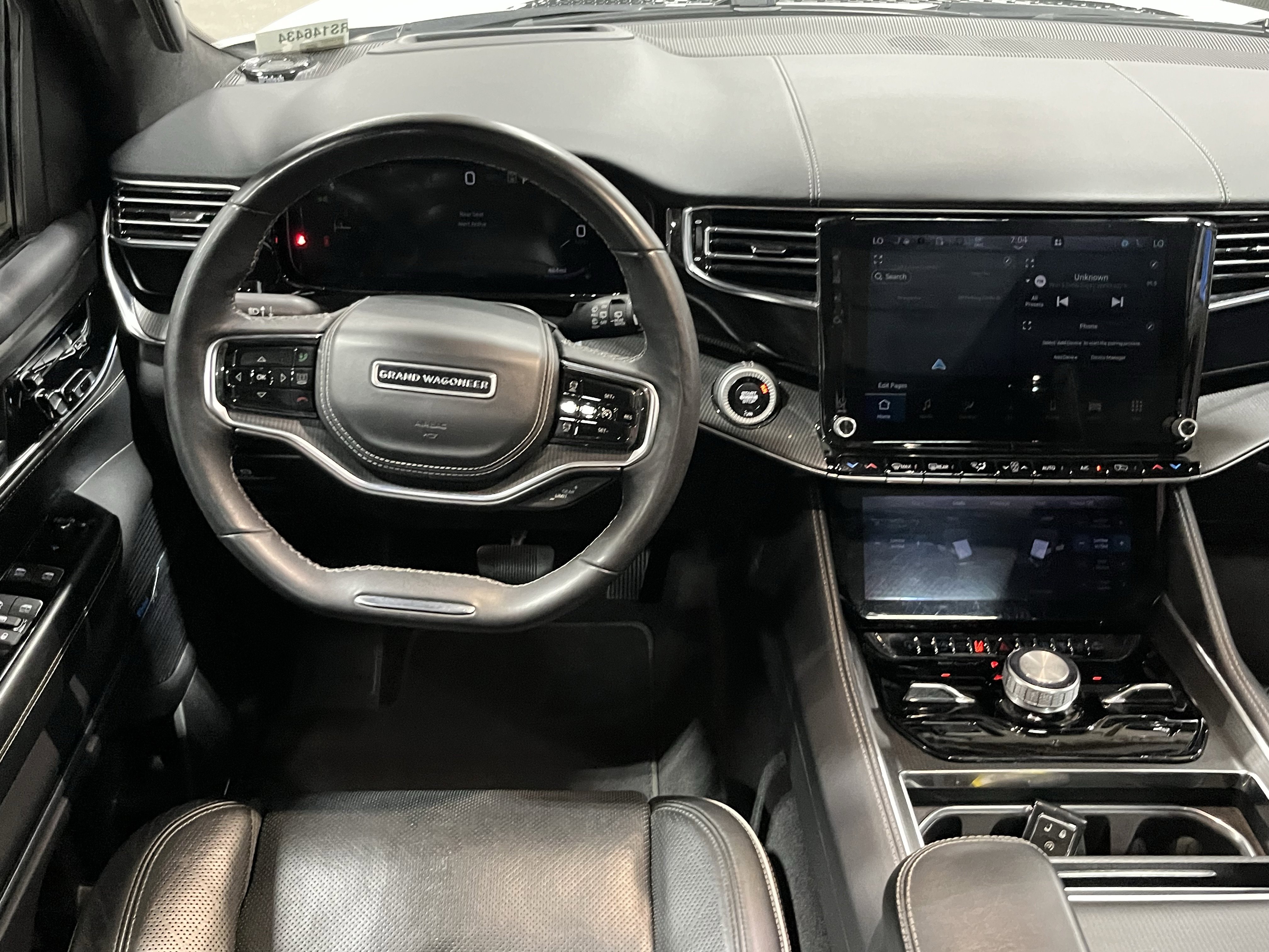 Used 2024 Jeep Grand Wagoneer L Series II w/ Quick Order Packagew 28T image 12