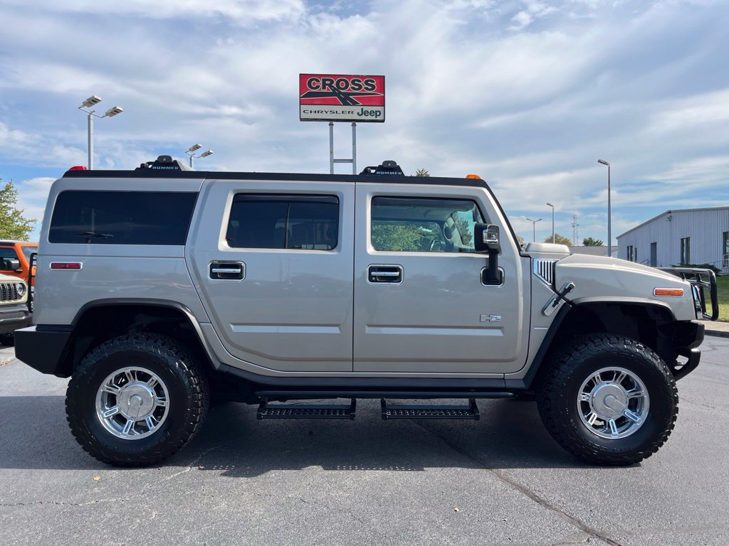 Used 2003 HUMMER H2 w/ Preferred Equipment Group AWD/4WD image 43