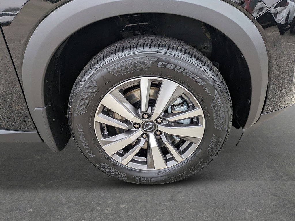 New 2026 Nissan Pathfinder SL FWD image 9