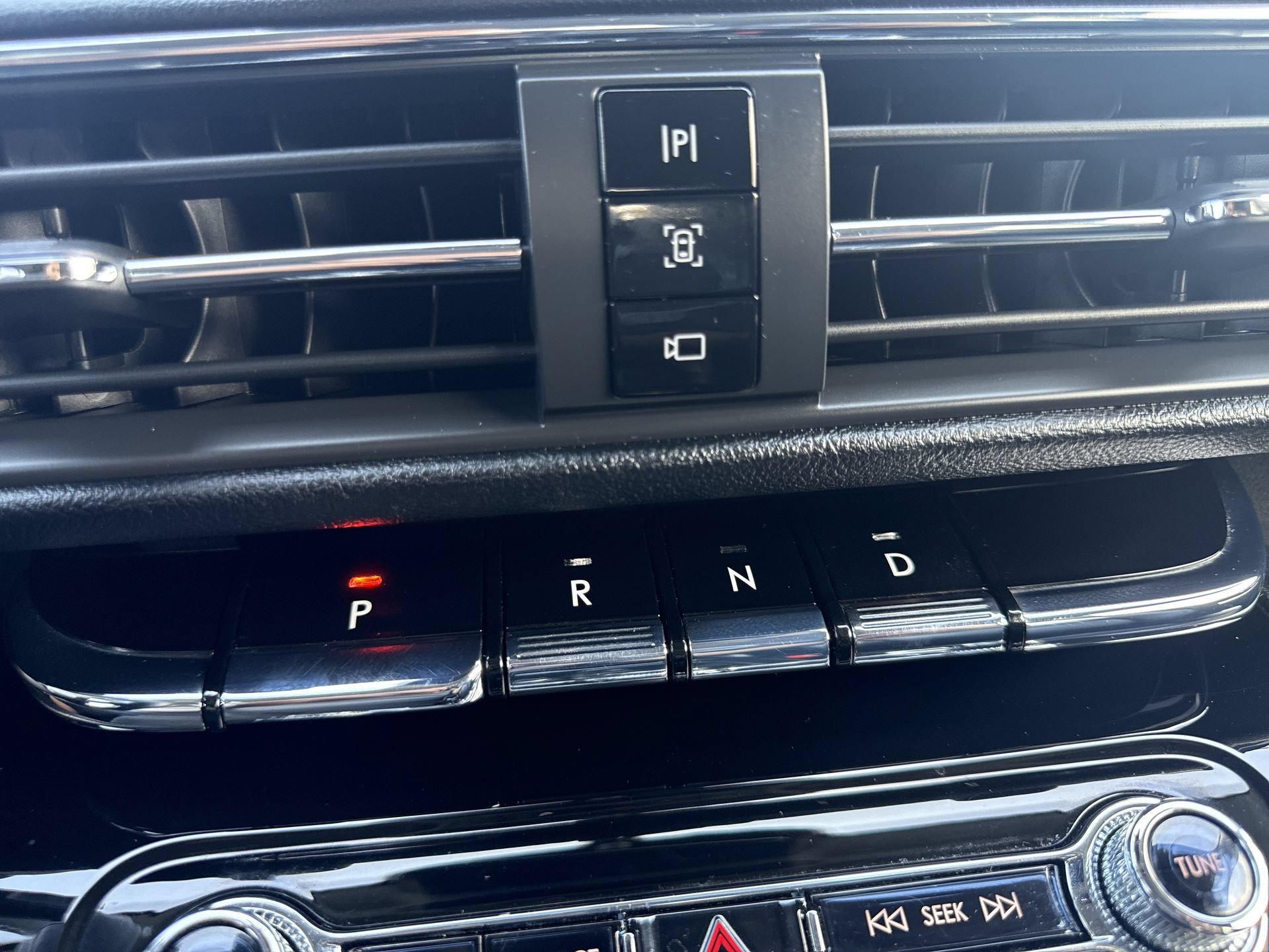 Used 2022 Lincoln Corsair AWD w/ Equipment Group 101A image 20