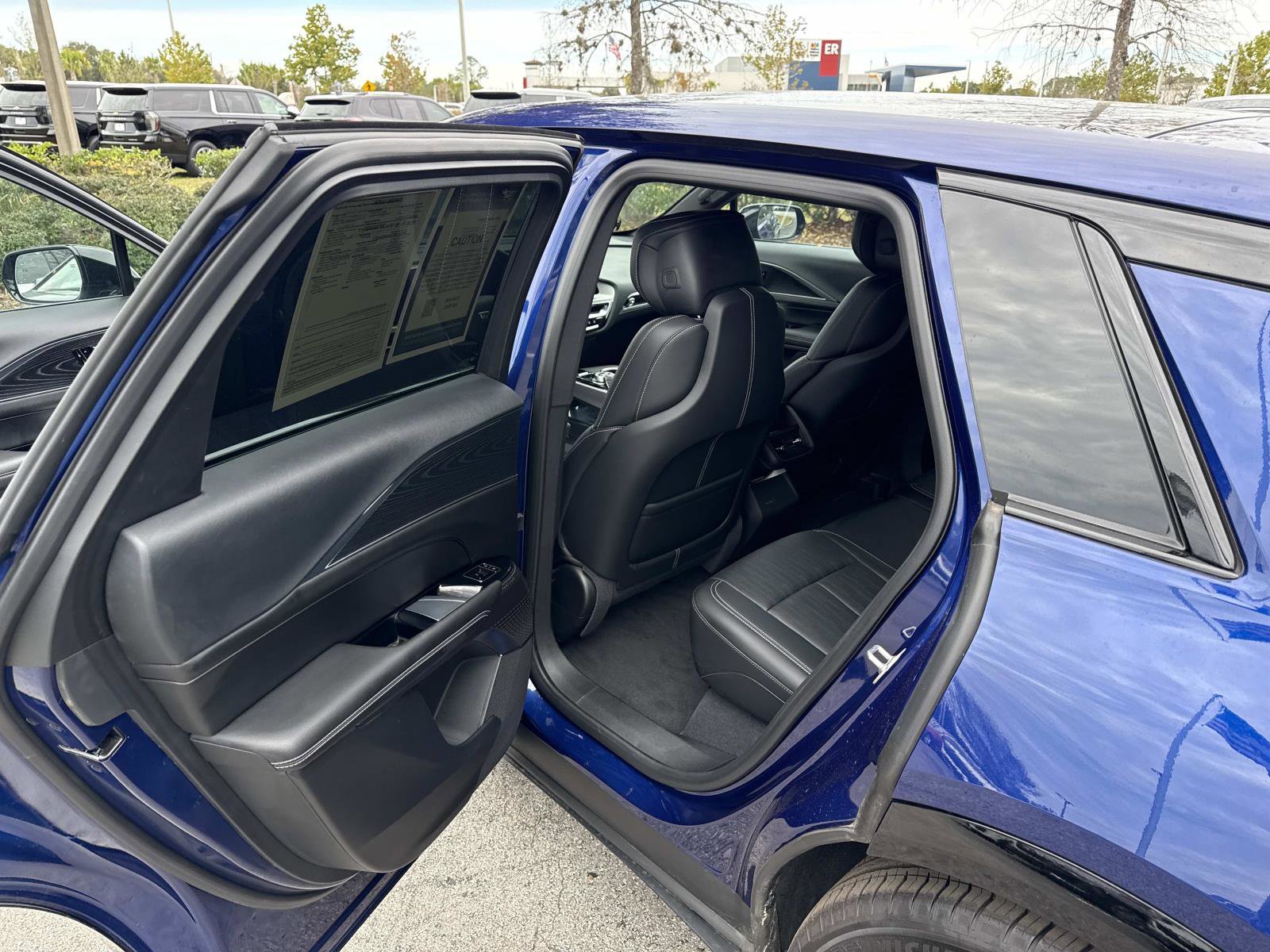 Used 2025 Cadillac Lyriq Sport image 13