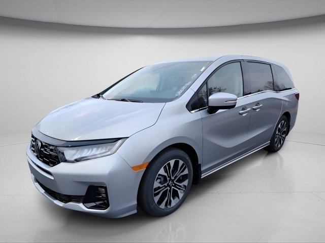 New 2026 Honda Odyssey Elite image 3