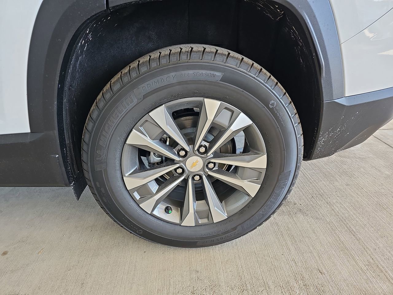 New 2026 Chevrolet Equinox LT AWD/4WD image 35