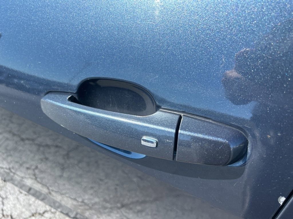 Used 2019 Chevrolet Malibu LT FWD image 13
