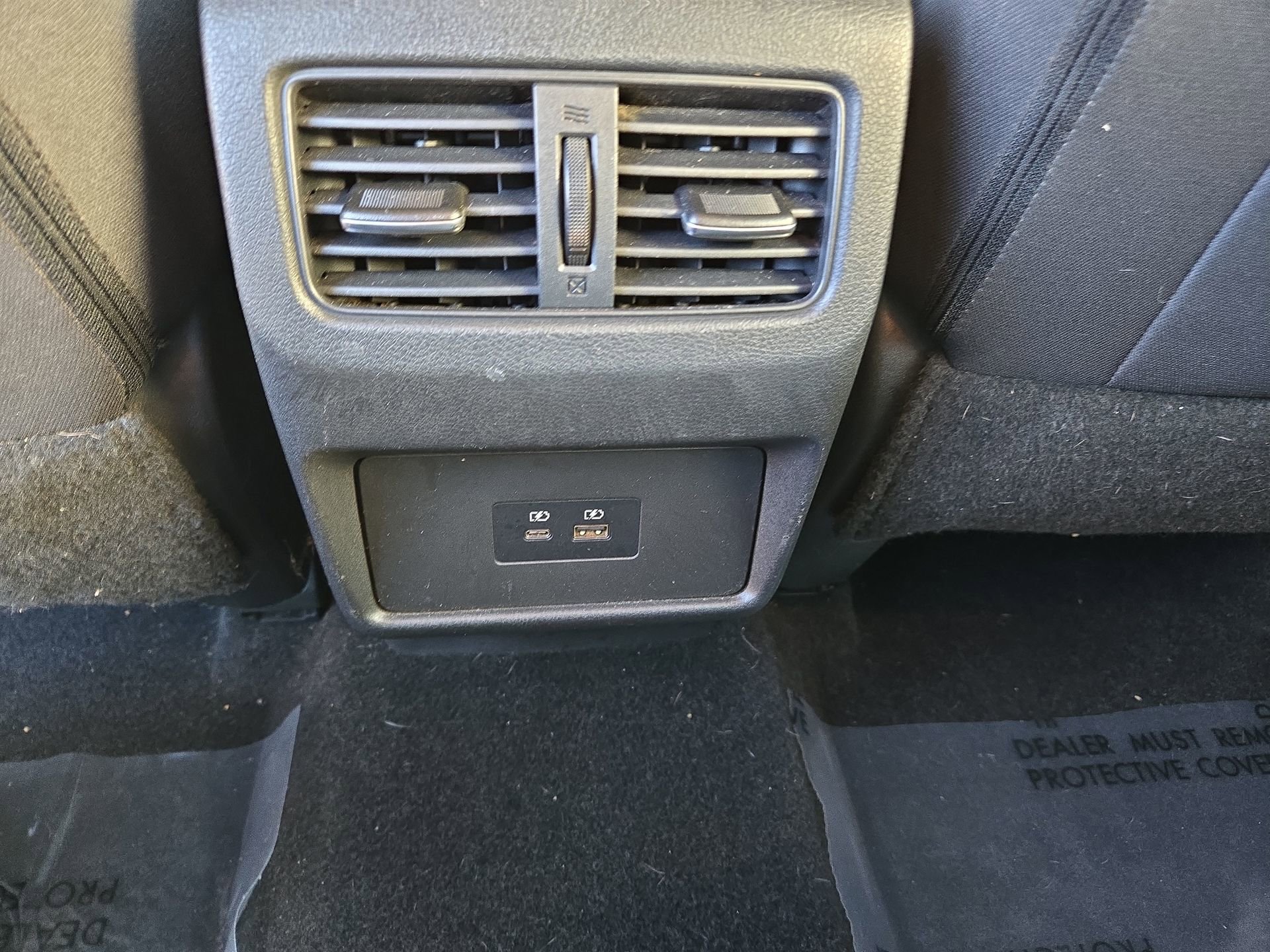 Used 2021 Nissan Rogue SV image 15