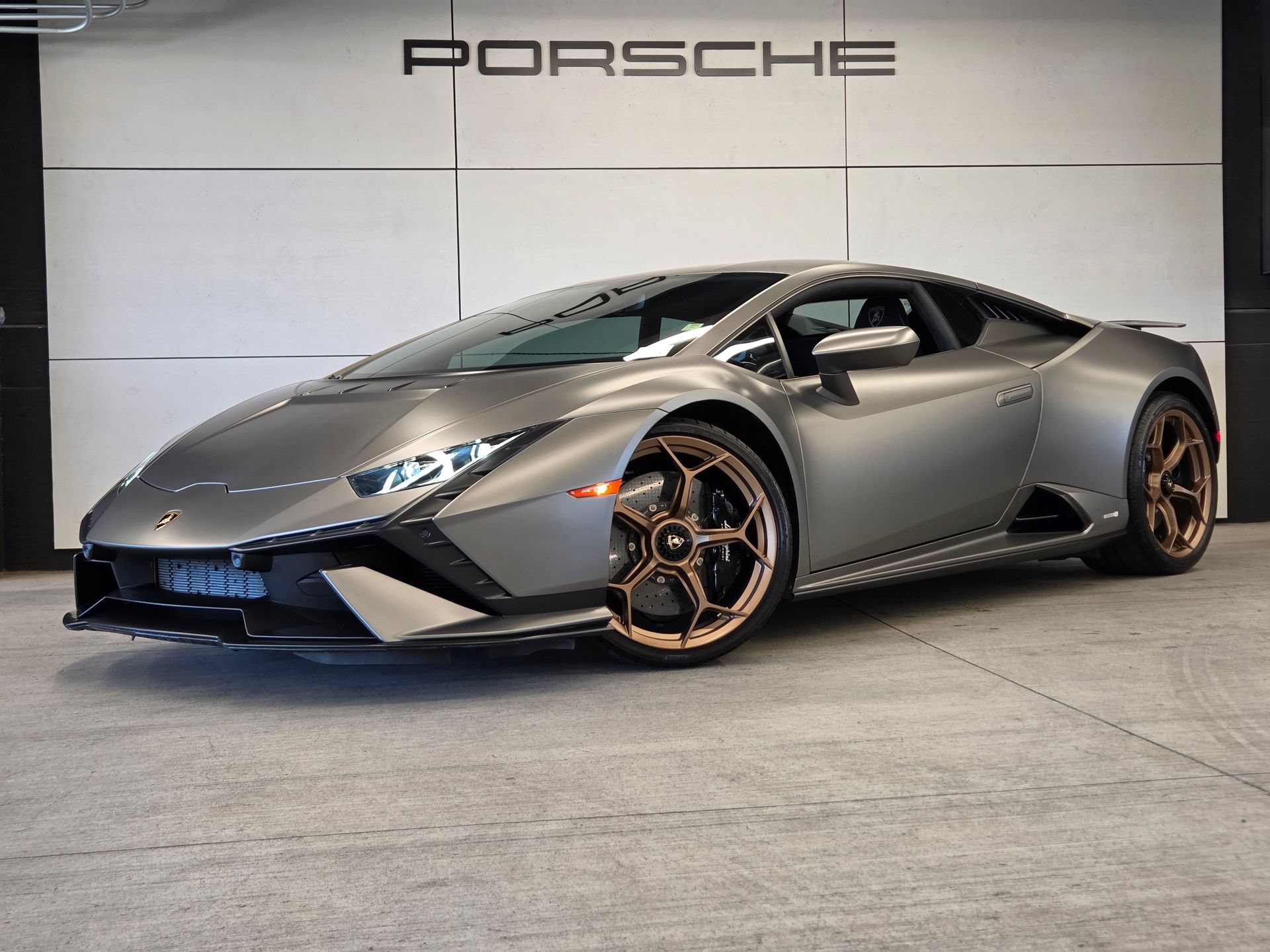 Used 2023 Lamborghini Huracan Tecnica