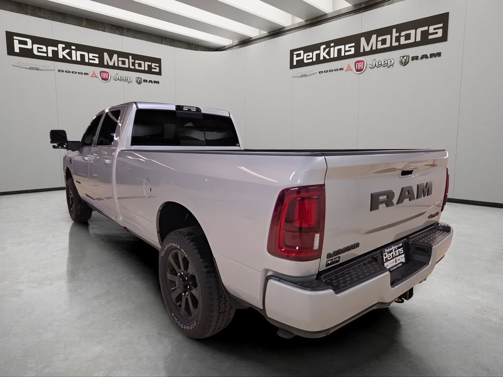 New 2026 RAM 2500 Laramie AWD/4WD image 3