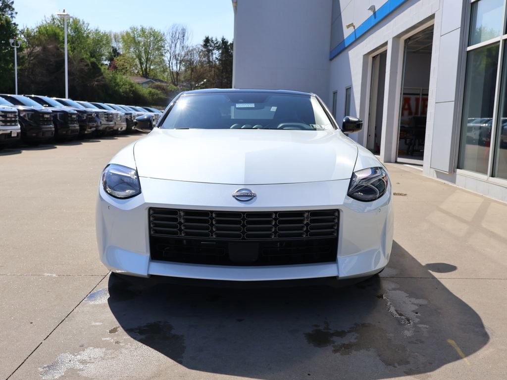 Used 2024 Nissan Z Performance w/ Floor Mat Package image 5