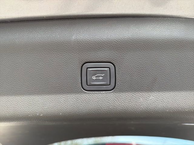 Certified 2024 Buick Enclave Essence w/ Sport Touring Edition FWD image 15