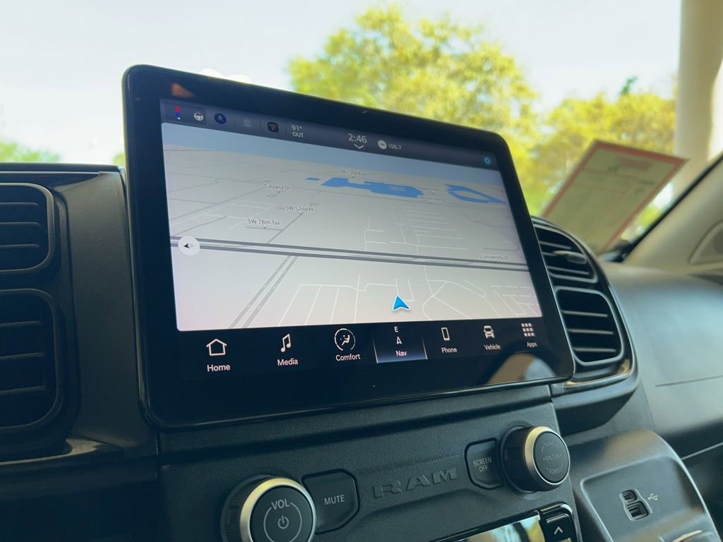 Used 2024 RAM ProMaster 3500 w/ Delivery Van Package image 10